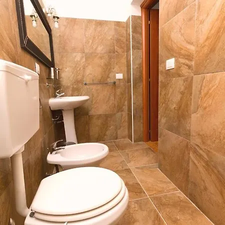 Casahotel Surlamer * Fontane Bianche